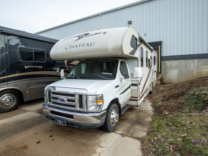 2015 Thor Motor Coach Chateau 28Z, $ 0