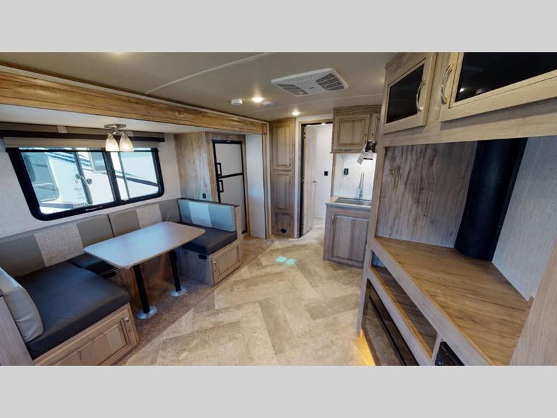 2020 Palomino SolAire Ultra Lite 253 RLS, $ 0