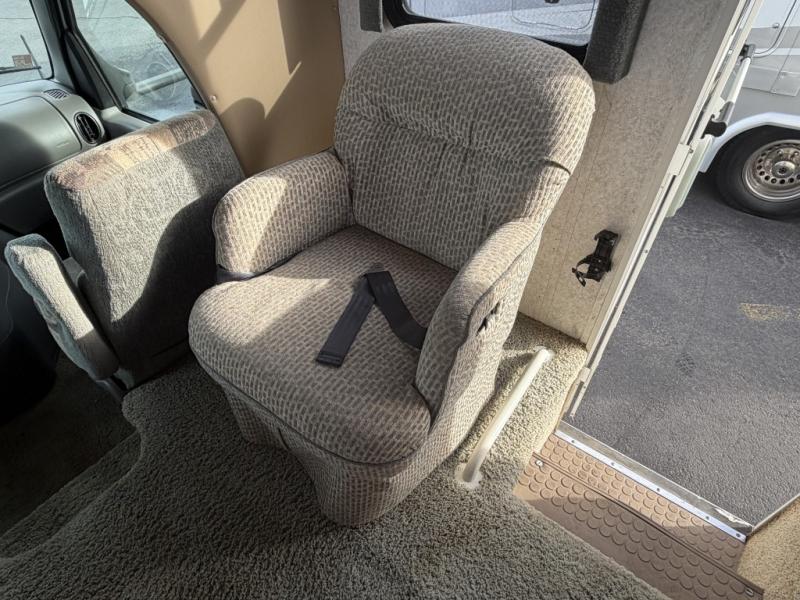 2001 Fleetwood Jamboree 26F, $ 24,990