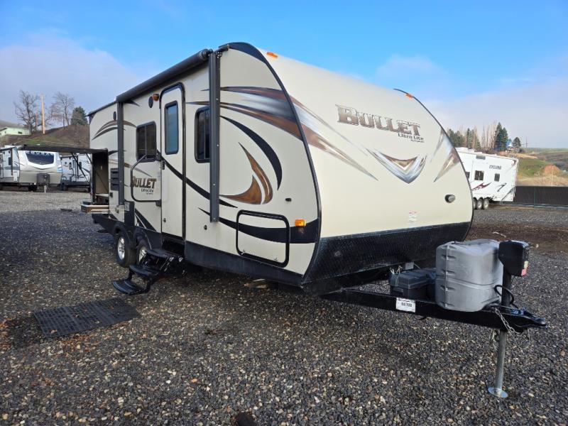2016 Keystone Bullet 212RBSWE, $ 19,990
