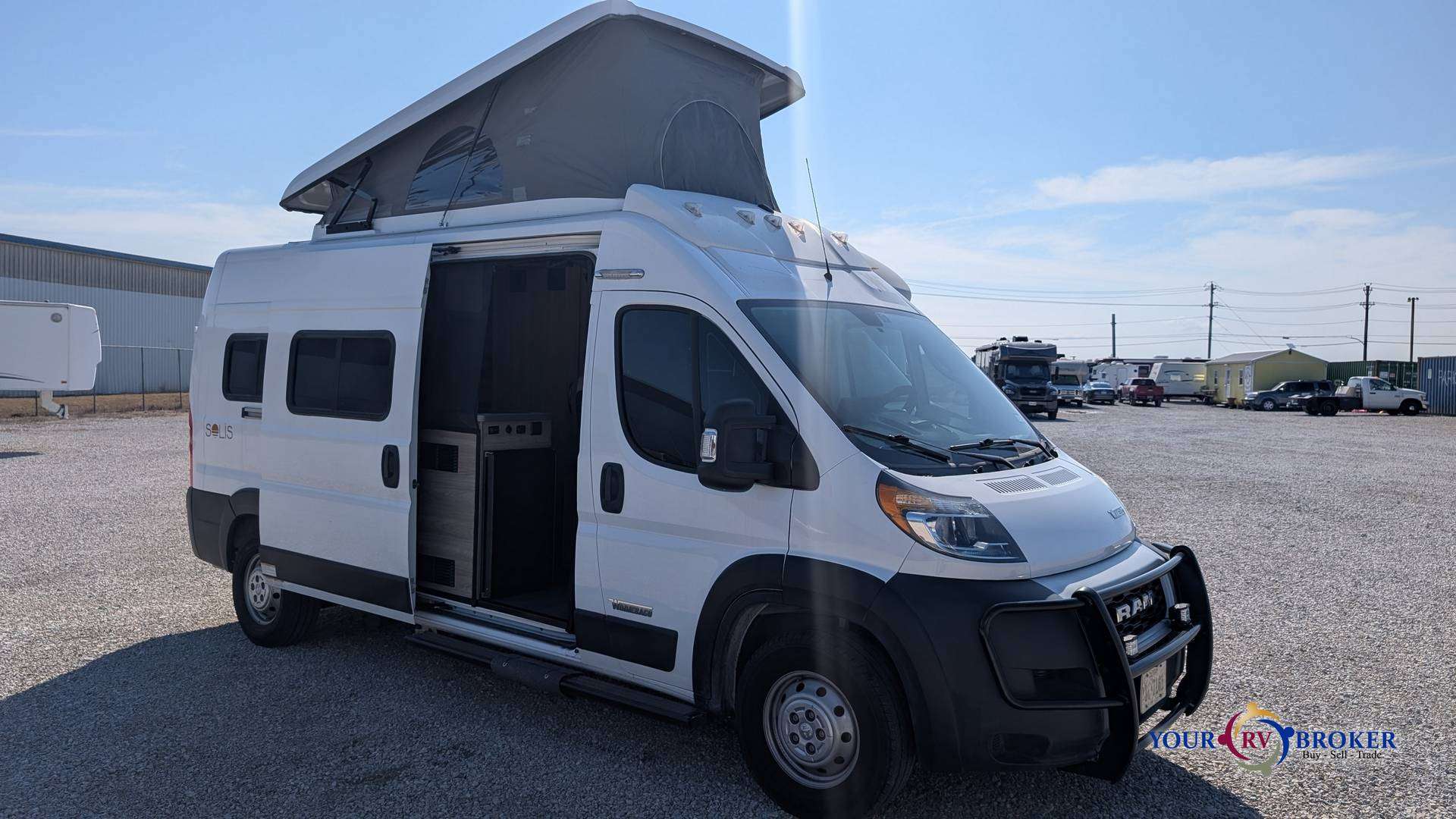 2021 Winnebago Solis 59P, $ 64,900