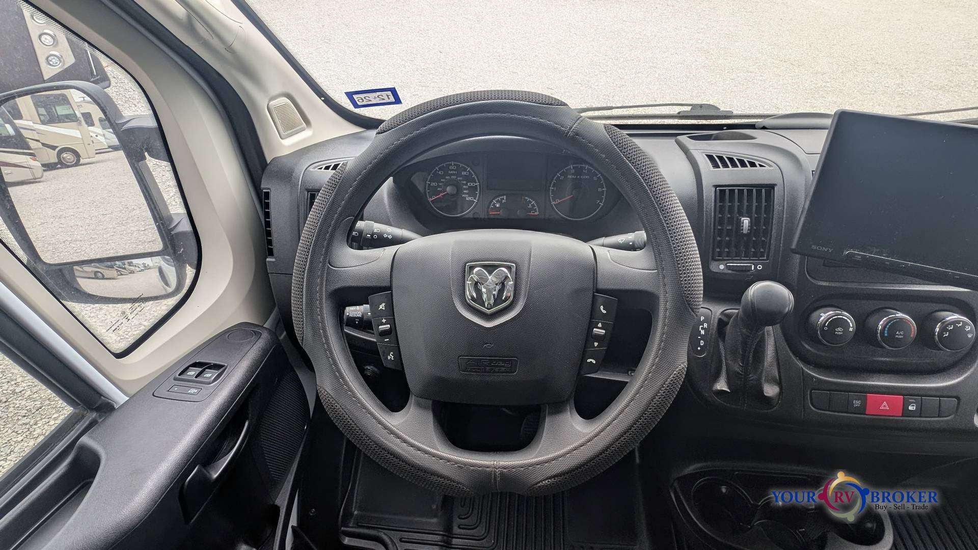 2021 Winnebago Solis 59P, $ 64,900