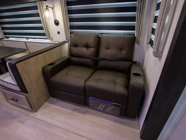 2026 Forest River Cherokee Wolf Den 304SR, $ 62,425