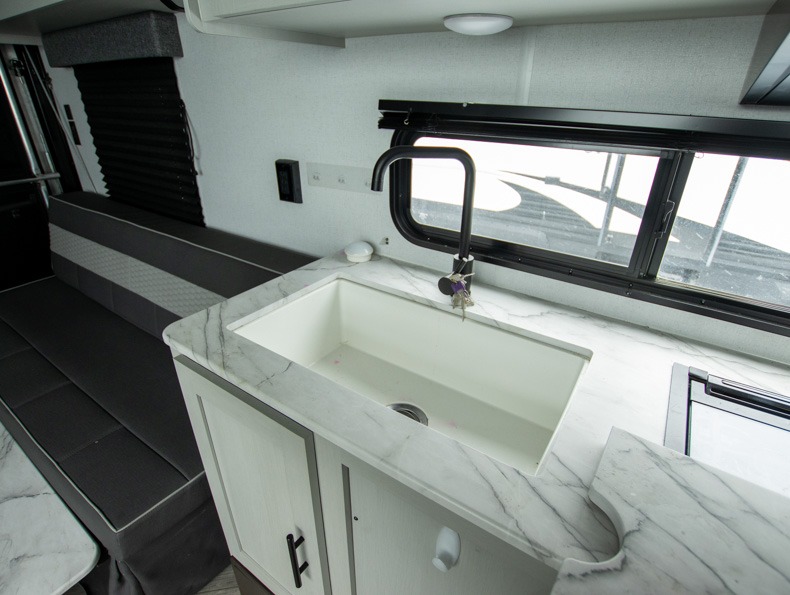 2021 Forest River Wildwood FSX 260RT, $ 0