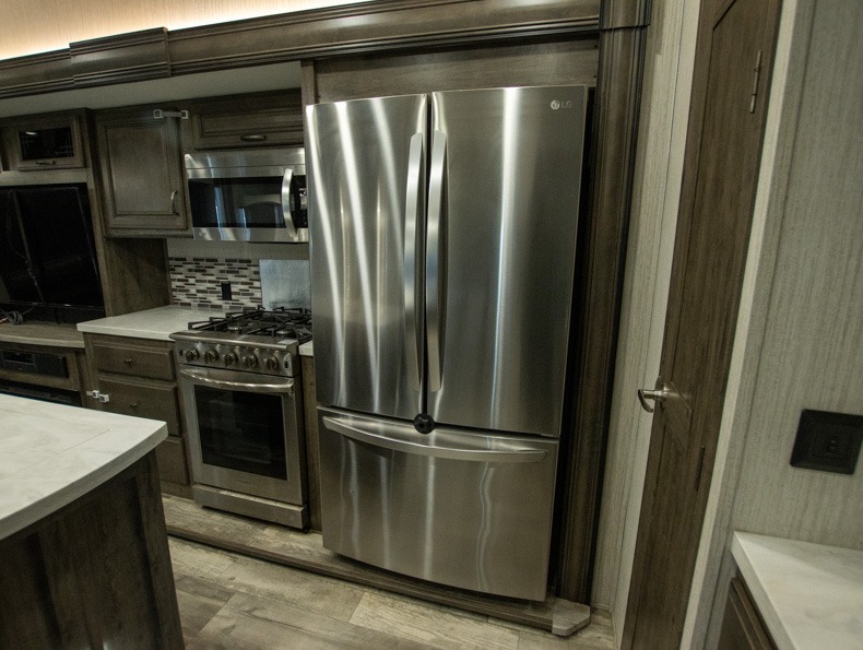 2021 Forest River Sierra 321RL, $ 0