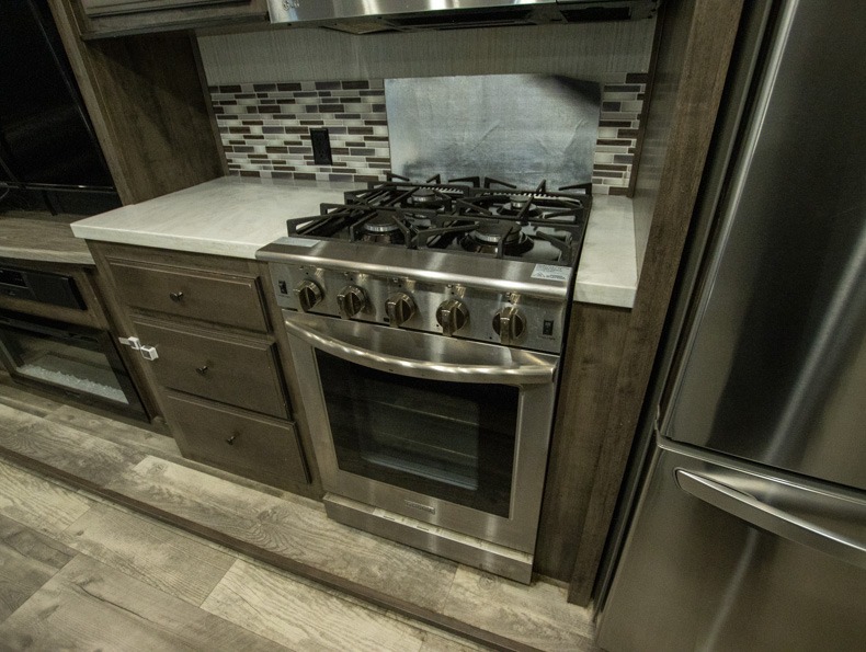 2021 Forest River Sierra 321RL, $ 0