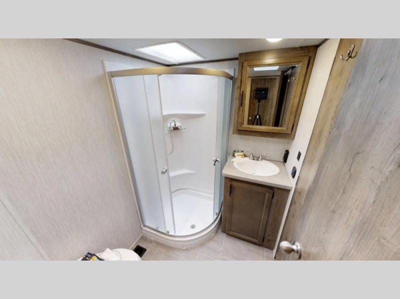 2019 Forest River Vengeance 348A13, $ 0