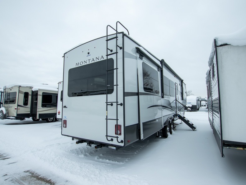 2024 Keystone Montana 3531RE, $ 0