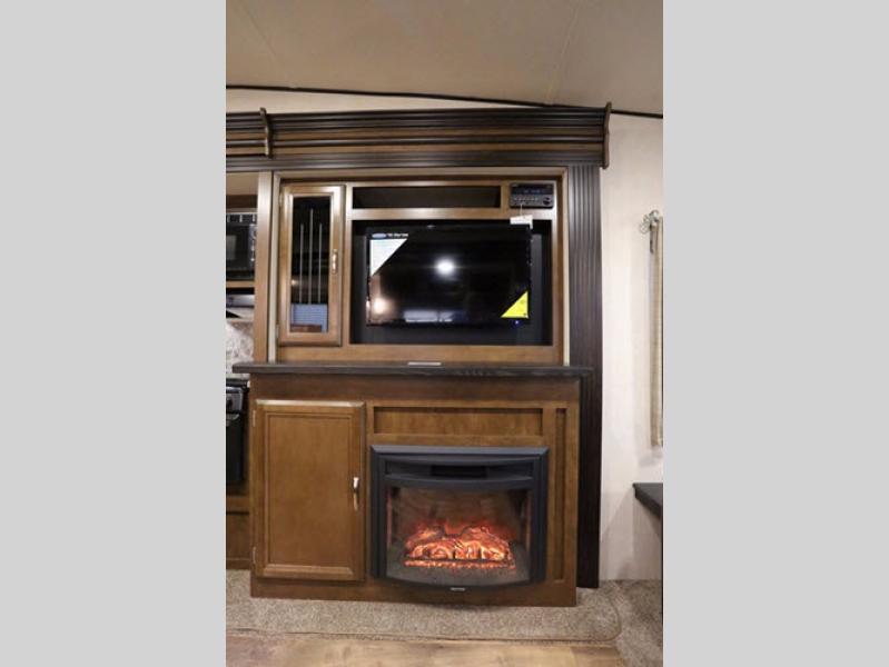 2017 Forest River Wildwood Heritage Glen Hyper Lyt, $ 0