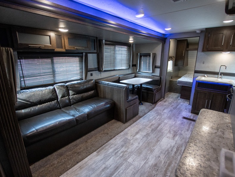 2019 CrossRoads Zinger Lite ZR280BH, $ 0