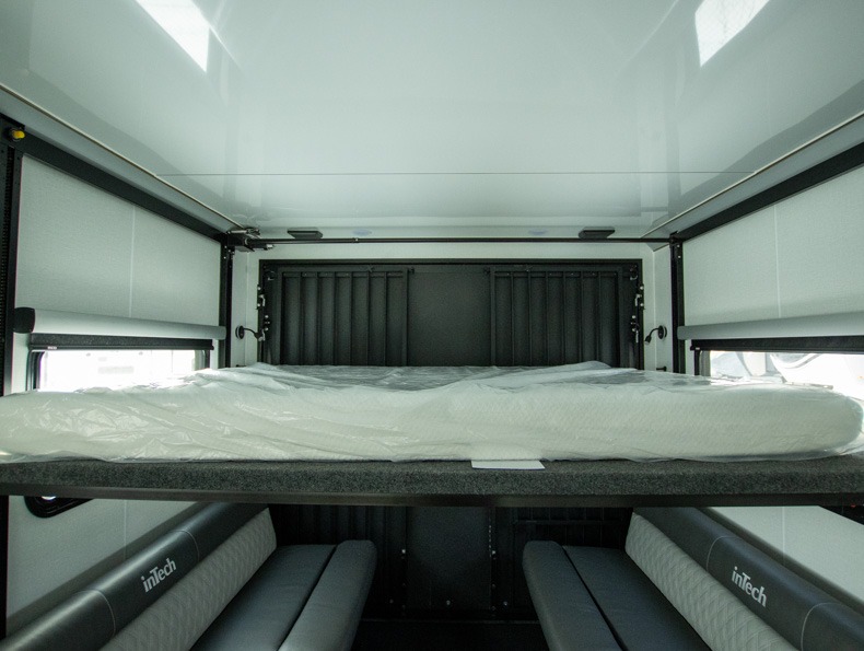 2026 inTech RV Black Wing 826-X, $ 0