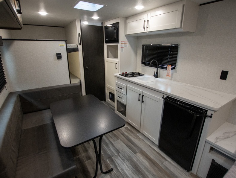 2026 Jayco Jay Flight SLX 172DB, $ 0