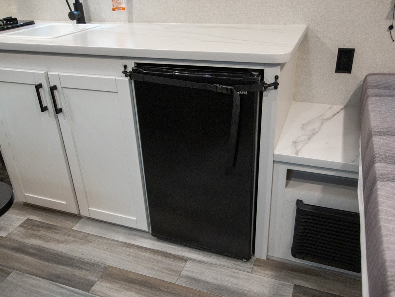 2026 Jayco Jay Flight SLX 172DB, $ 0