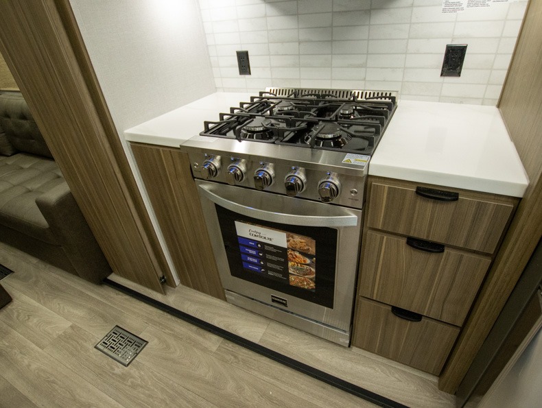 2026 Forest River Salem Grand Villa 42ZEN, $ 0