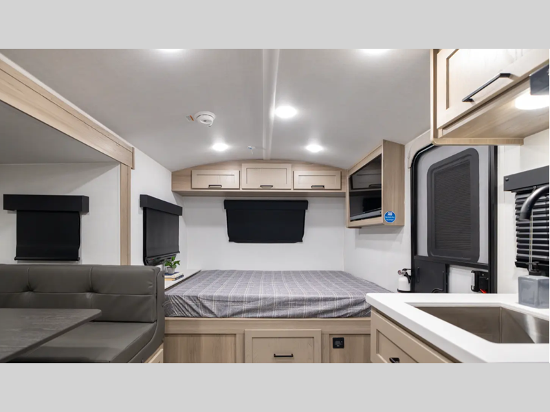 2026 Forest River Flagstaff E-Pro E20BH, $ 34,640