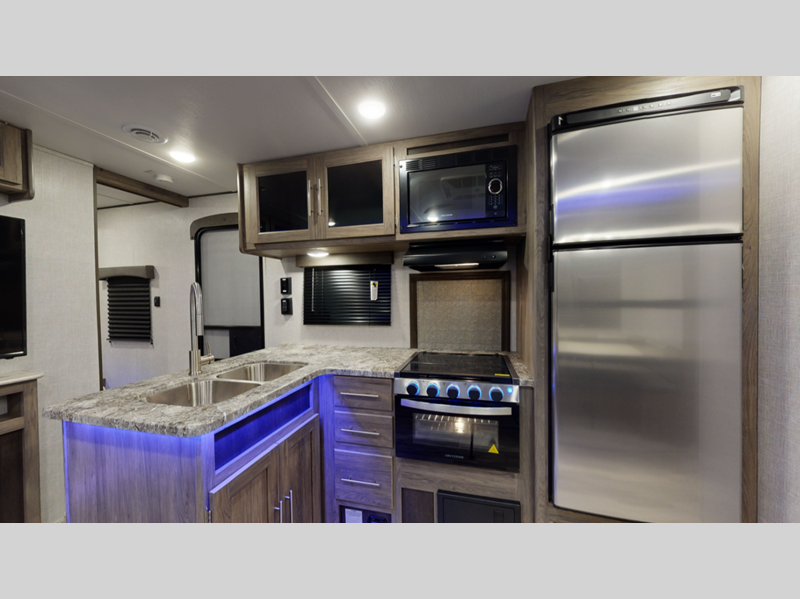 2024 CrossRoads Zinger ZR290KB, $ 45,433