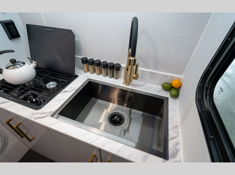 2026 inTech RV Black Wing 724-X, $ 0