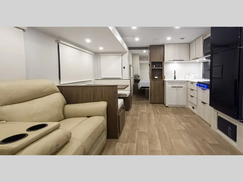 2026 Winnebago Access 24RB, $ 36,610