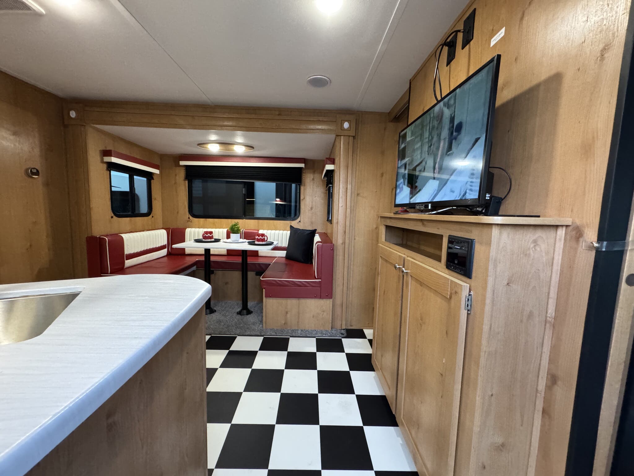 2023 Riverside RV Retro 240BH, $ 20,495