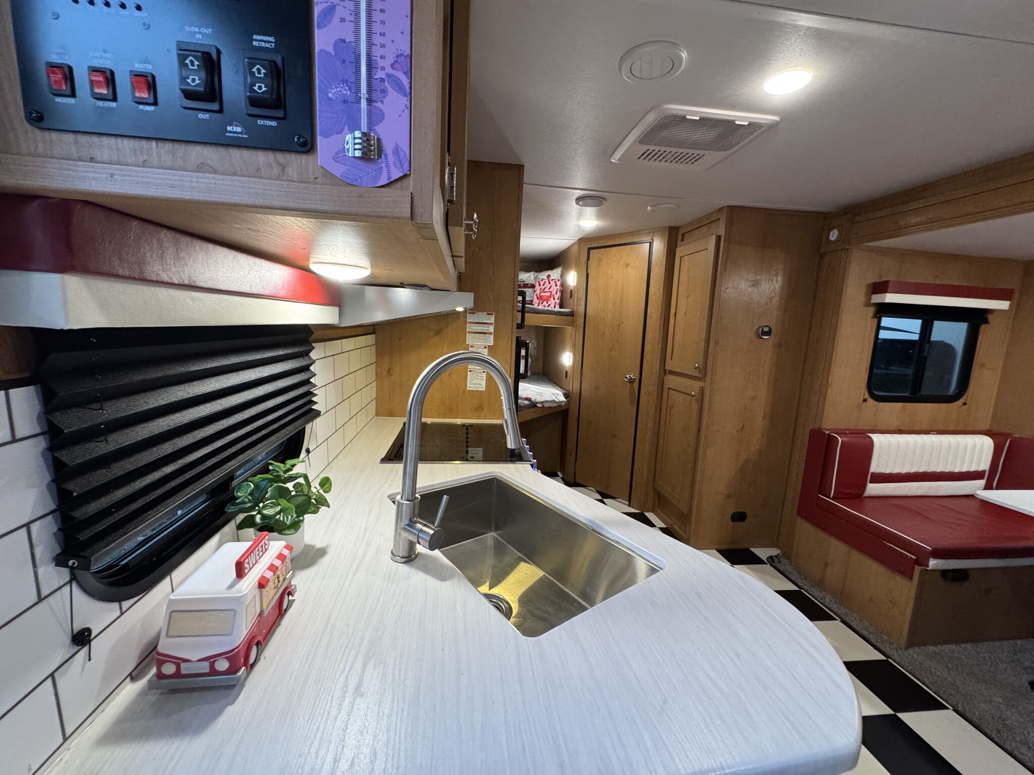 2023 Riverside RV Retro 240BH, $ 20,495