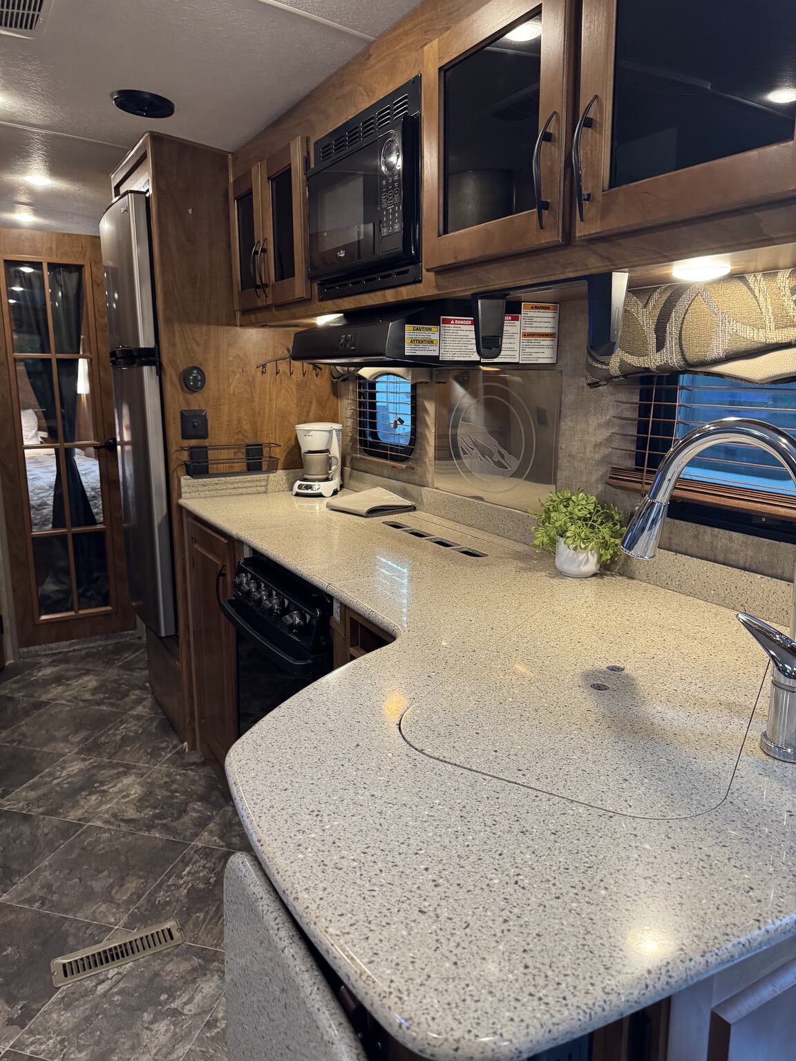 2016 Outdoors RV Blackstone 260RDSB, $ 23,950