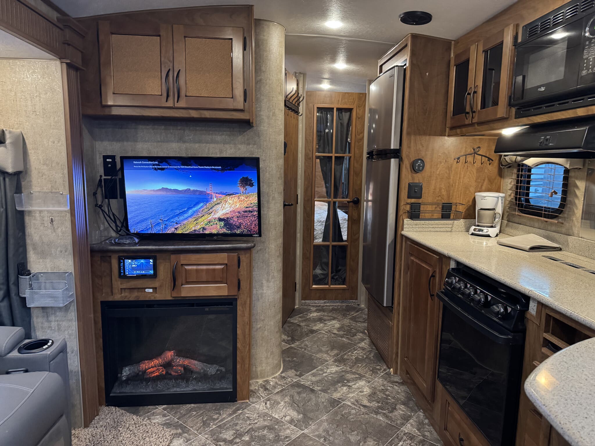 2016 Outdoors RV Blackstone 260RDSB, $ 23,950