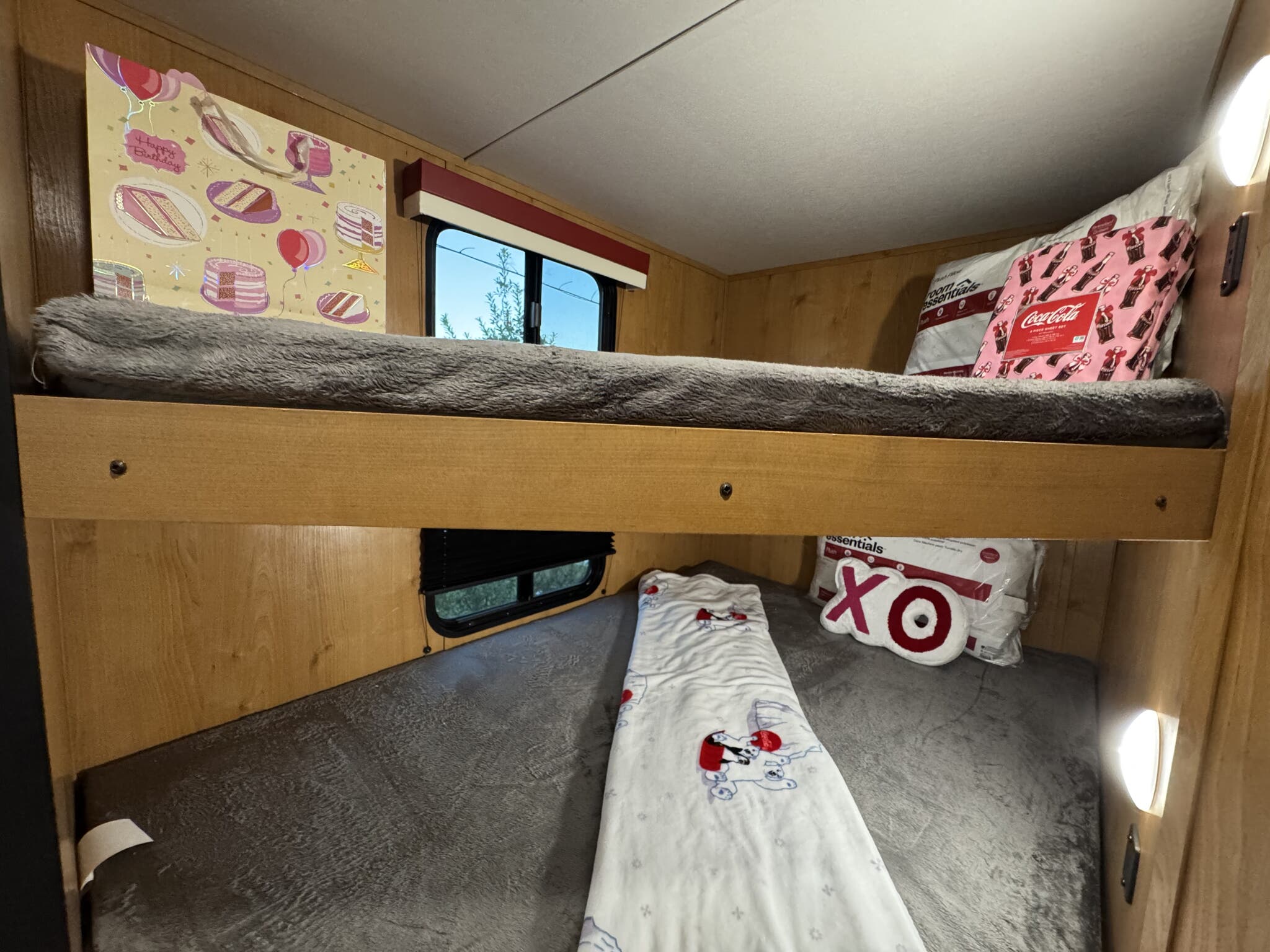 2023 Riverside RV Retro 240BH, $ 20,495