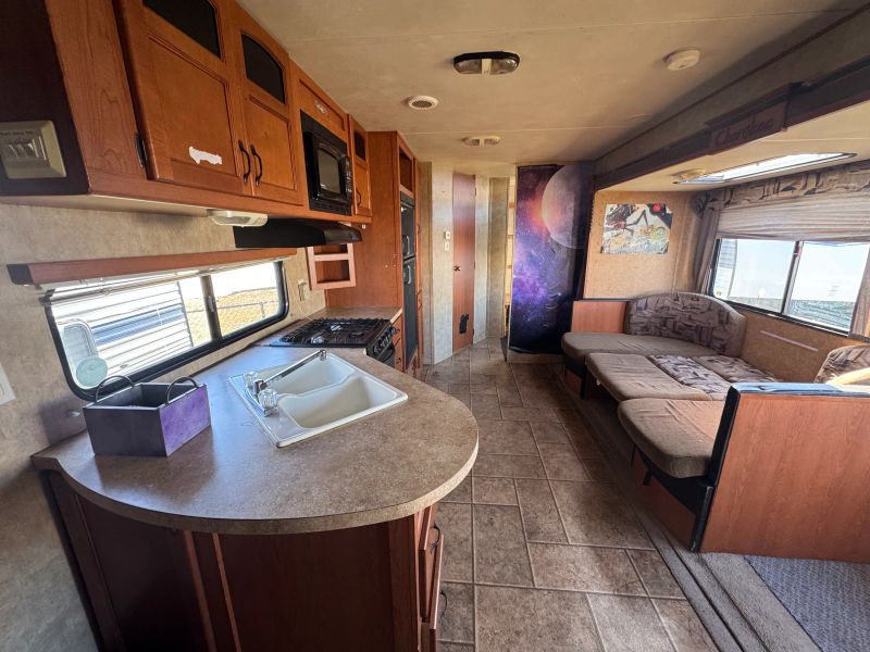 2013 Forest River Cherokee, $ 9,900