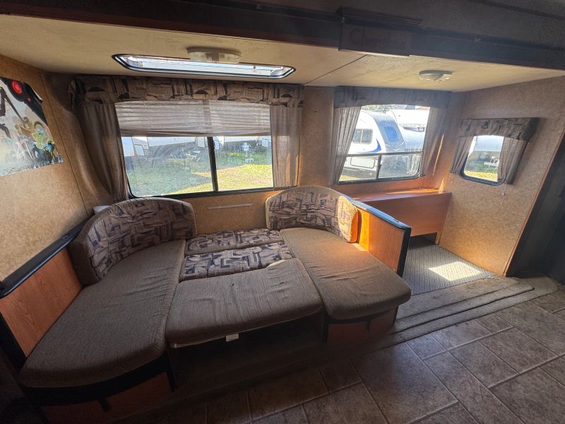 2013 Forest River Cherokee, $ 9,900