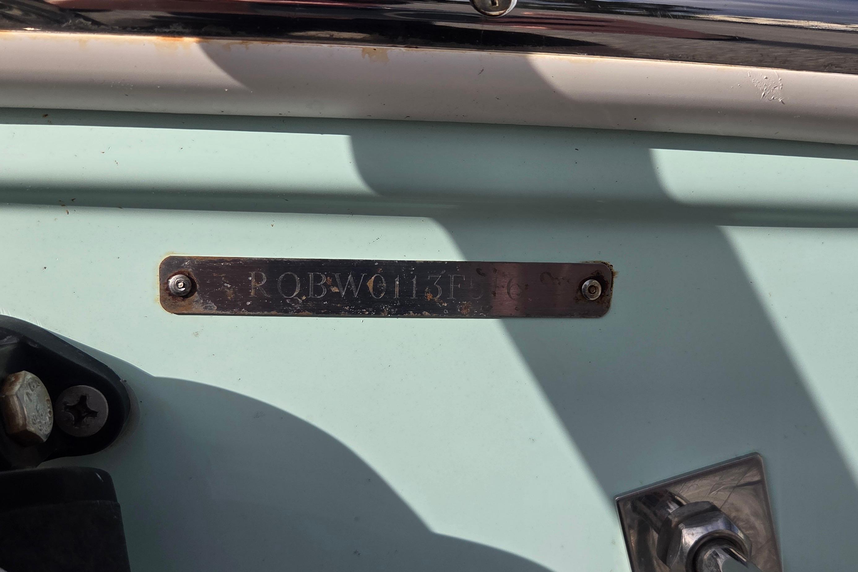 2016 Robalo R222 Center Console, $ 44,900.00