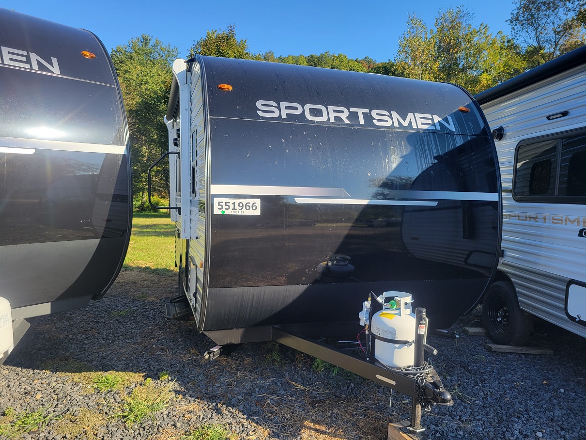 2026 KZ Sportsmen Classic, $ 15,995