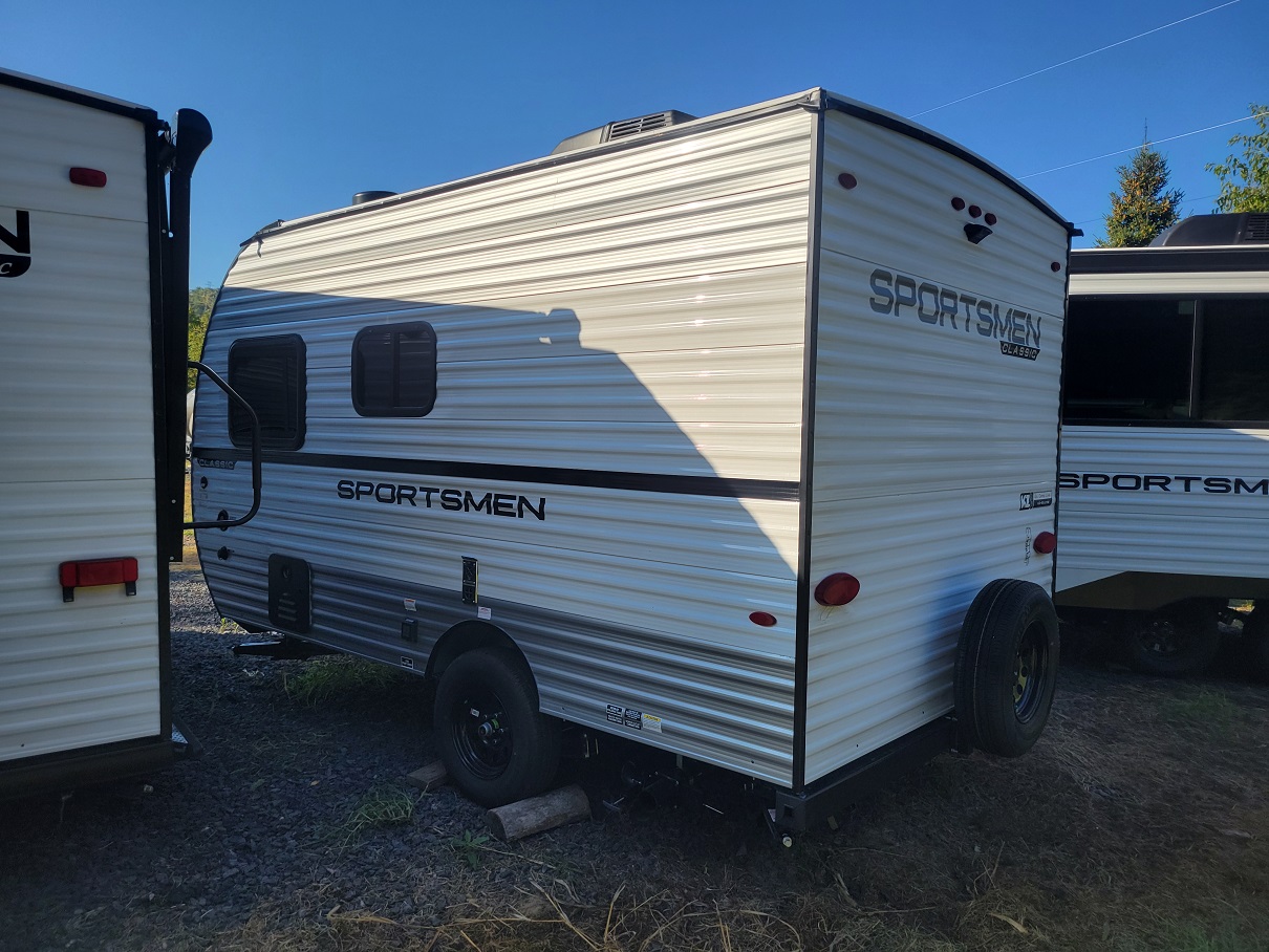 2026 KZ Sportsmen Classic, $ 15,995