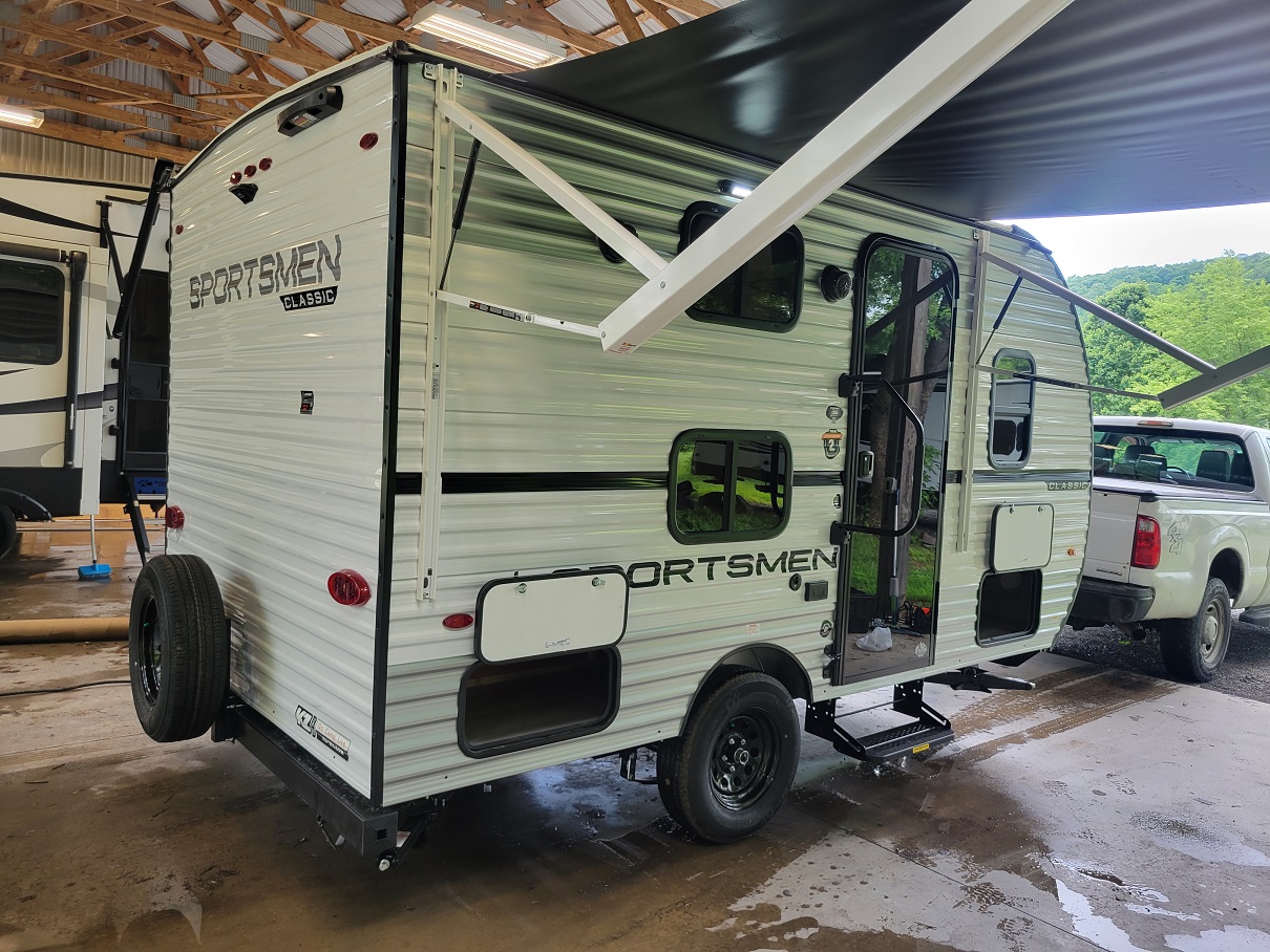 2026 KZ Sportsmen Classic, $ 15,995