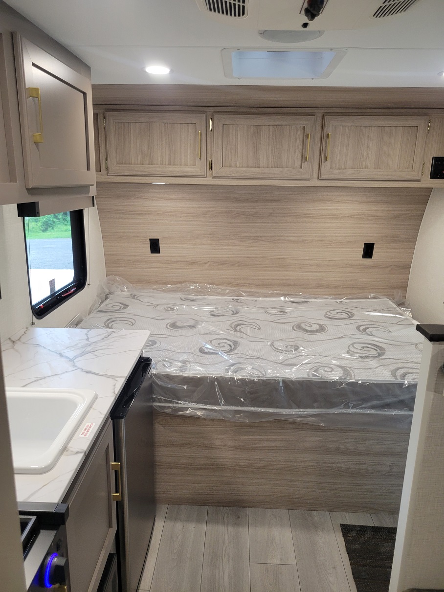 2026 KZ Sportsmen Classic, $ 15,995