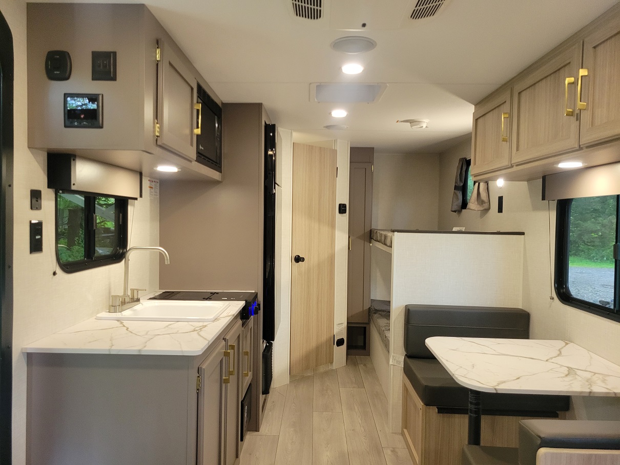 2026 KZ Sportsmen Classic, $ 16,995