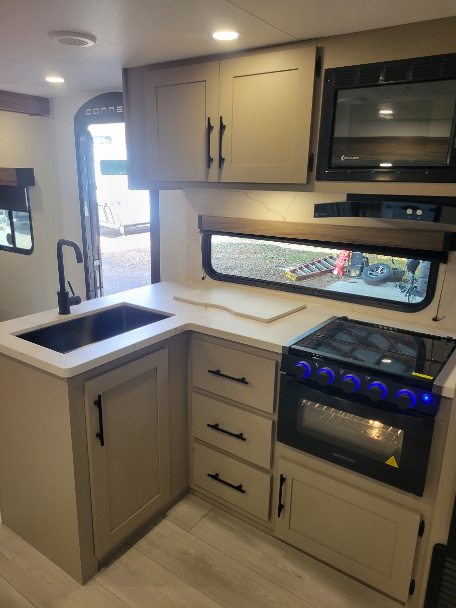 2026 KZ Sportsmen Connect, $ 41,995