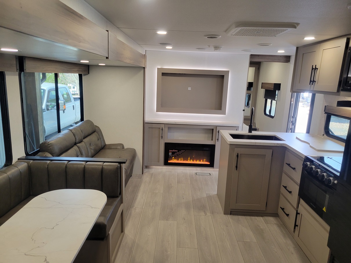 2026 KZ Sportsmen Connect, $ 41,995