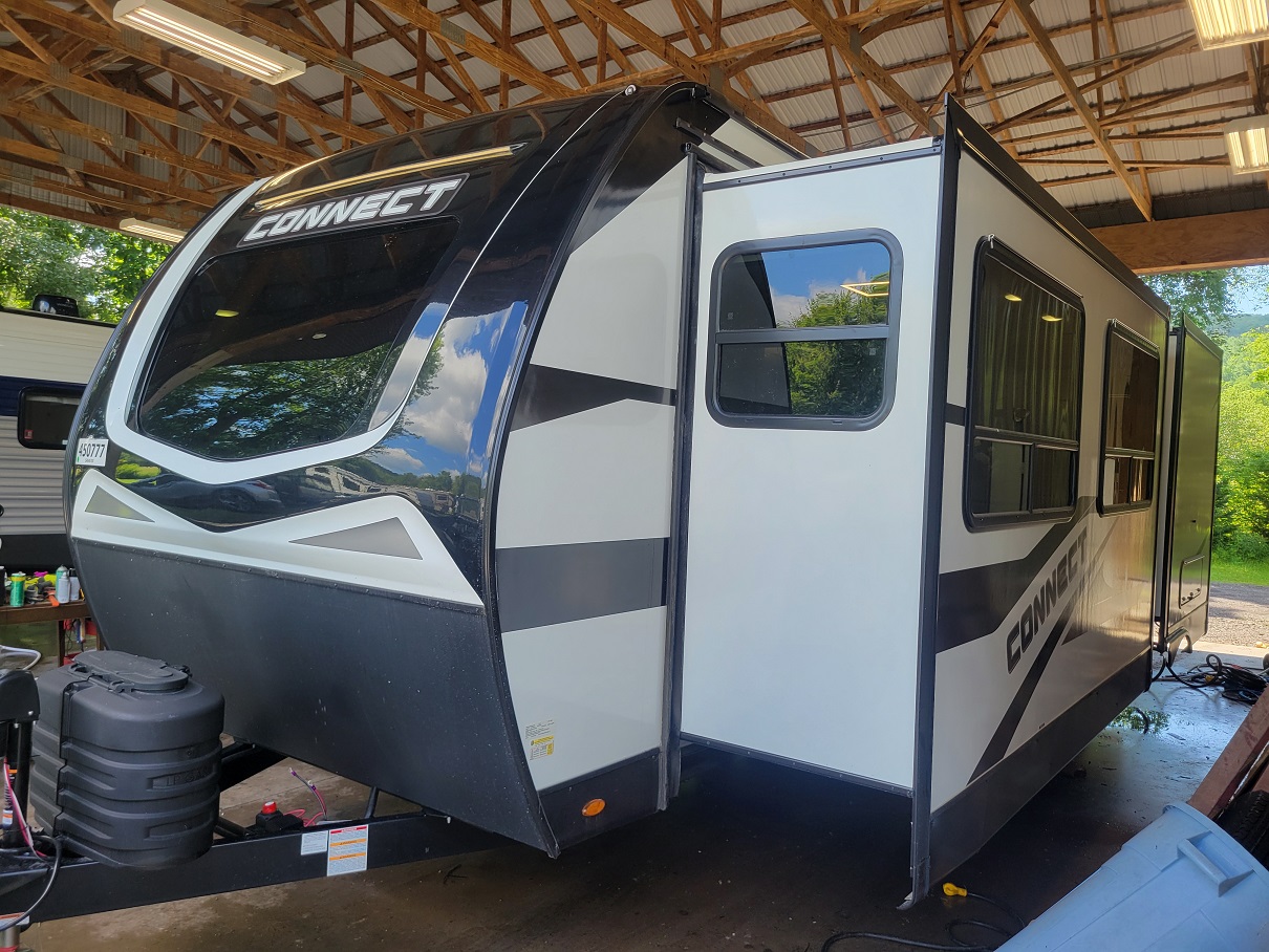 2025 KZ Sportsmen Connect, $ 44,995