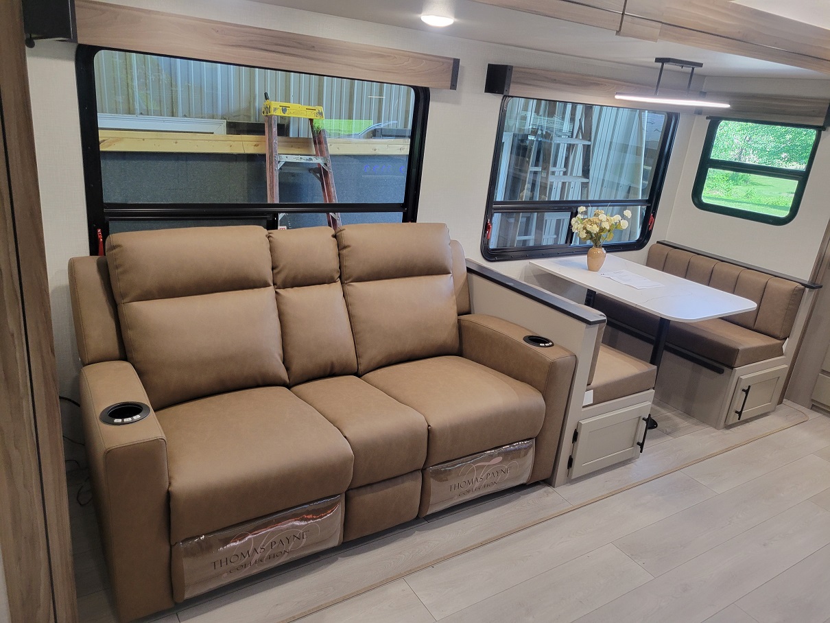 2025 KZ Sportsmen Connect, $ 44,995