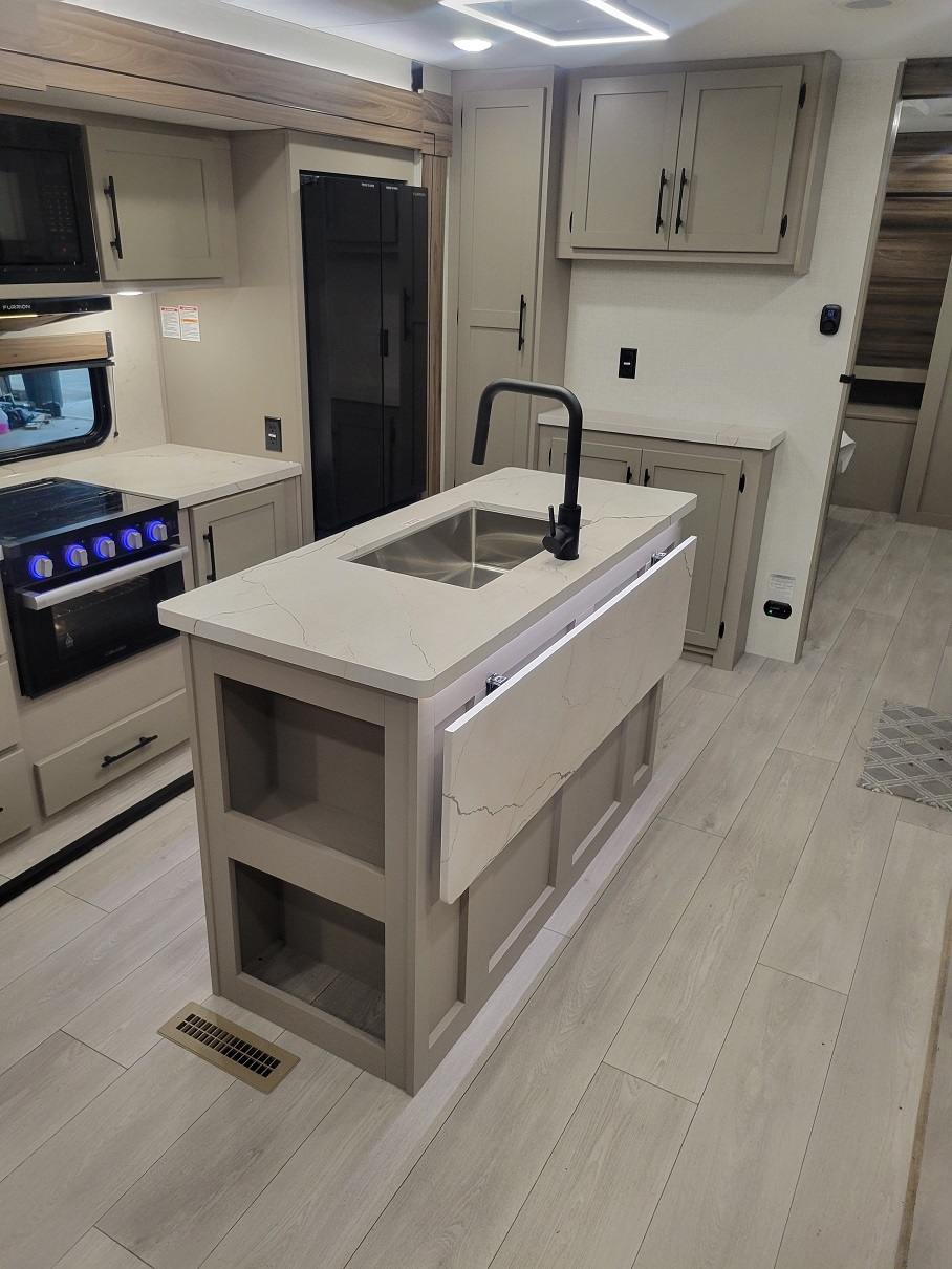 2025 KZ Sportsmen Connect, $ 47,995