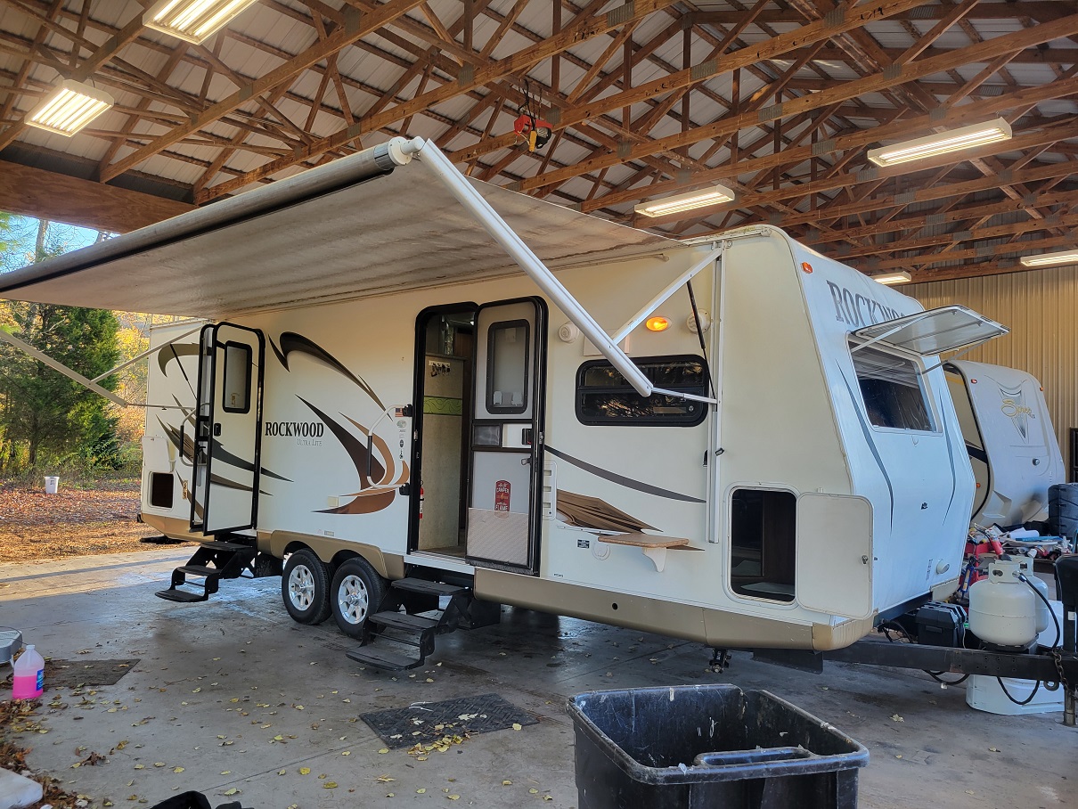2013 Forest River Rockwood Mini Lite, $ 6,995