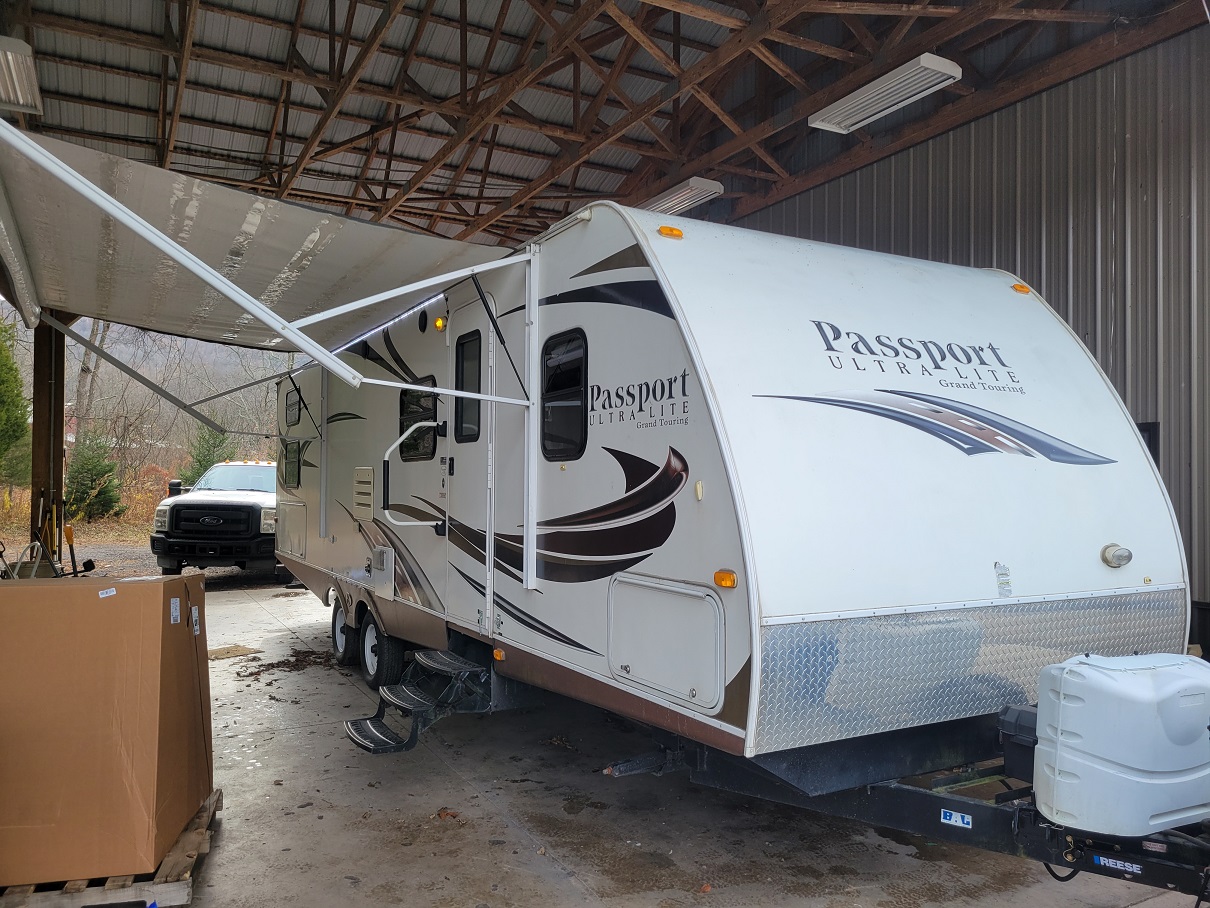 2014 Keystone Passport Super Lite (East), $ 12,995