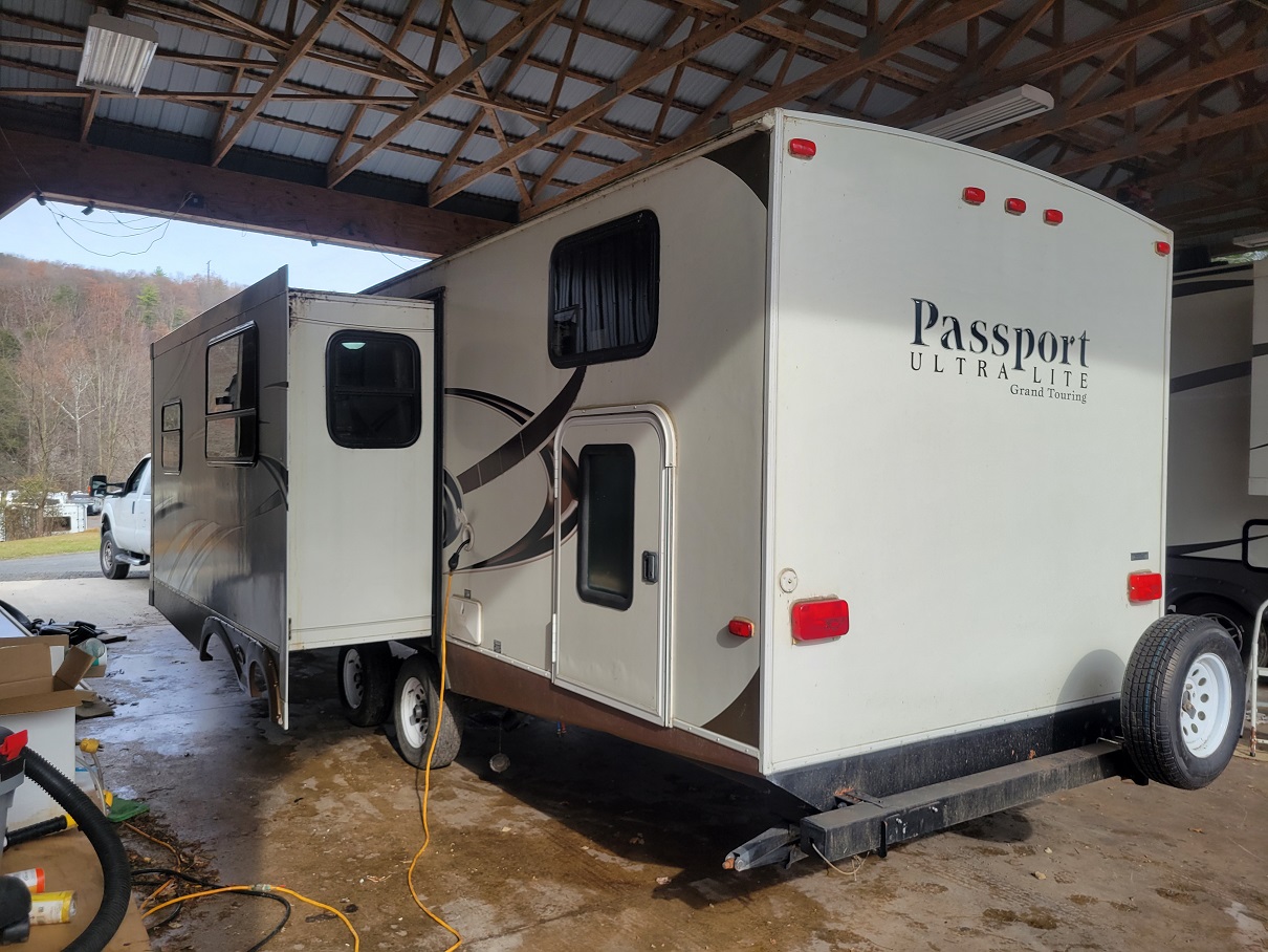 2014 Keystone Passport Super Lite (East), $ 12,995
