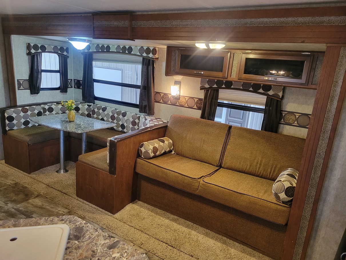 2014 Keystone Passport Super Lite (East), $ 12,995