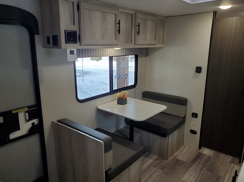 2022 KZ Sportsmen Classic, $ 13,995