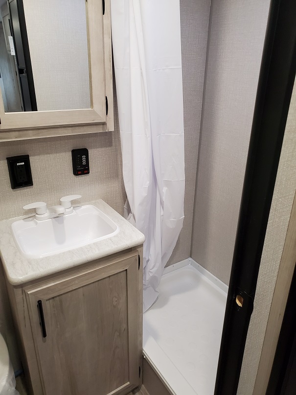 2022 KZ Sportsmen Classic, $ 13,995