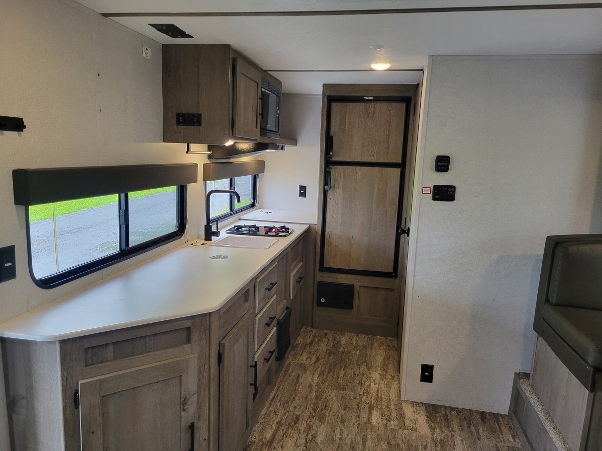 2021 Keystone Springdale Classic Double, $ 14,995