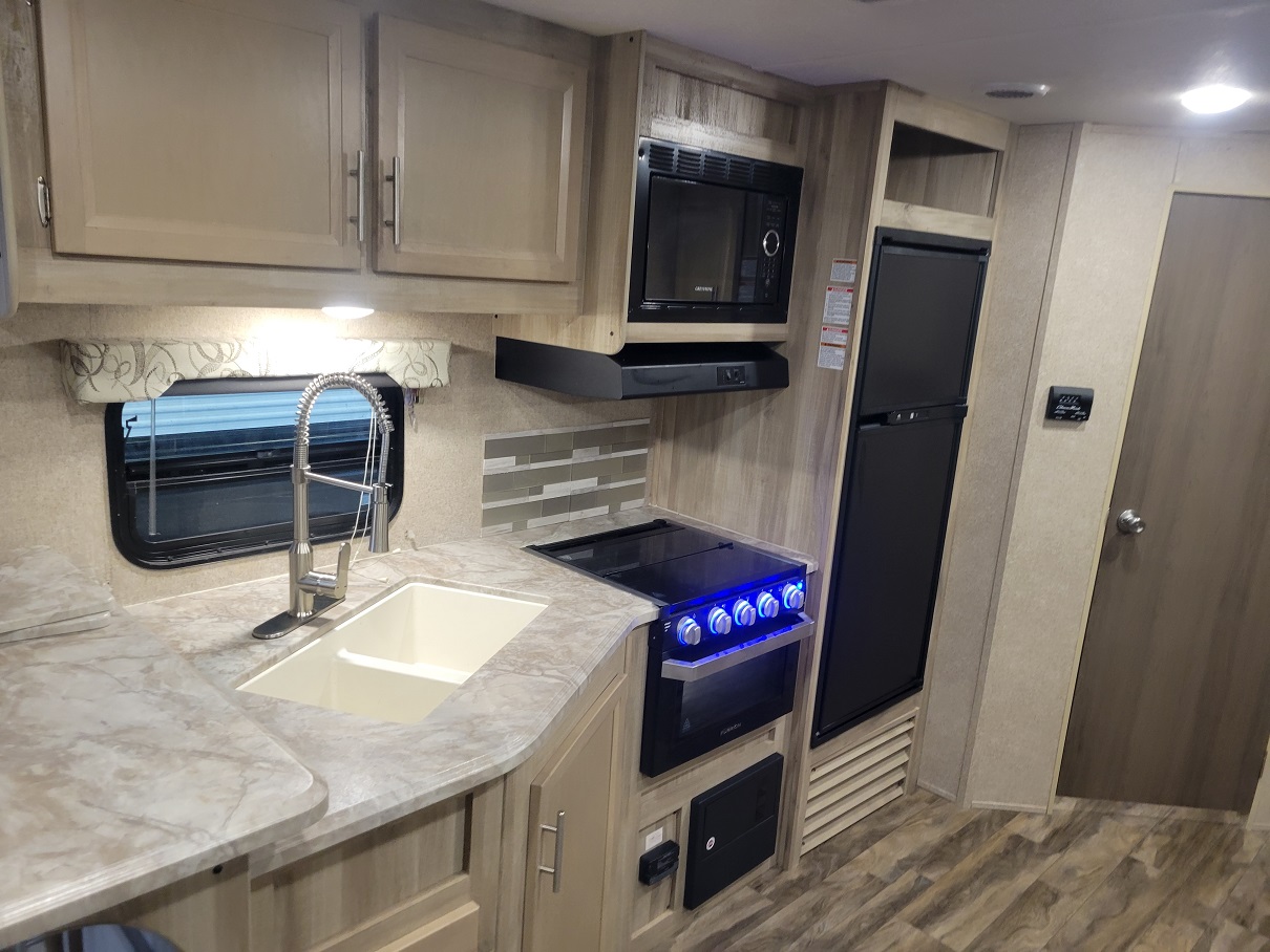 2019 Coachmen Catalina Legacy, $ 15,995