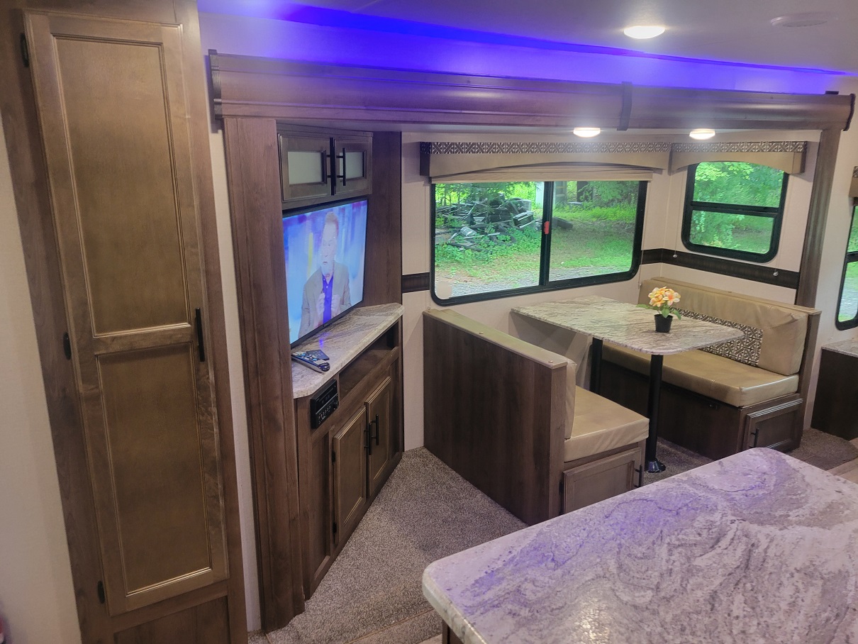 2018 KZ Sportsmen Connect, $ 21,995