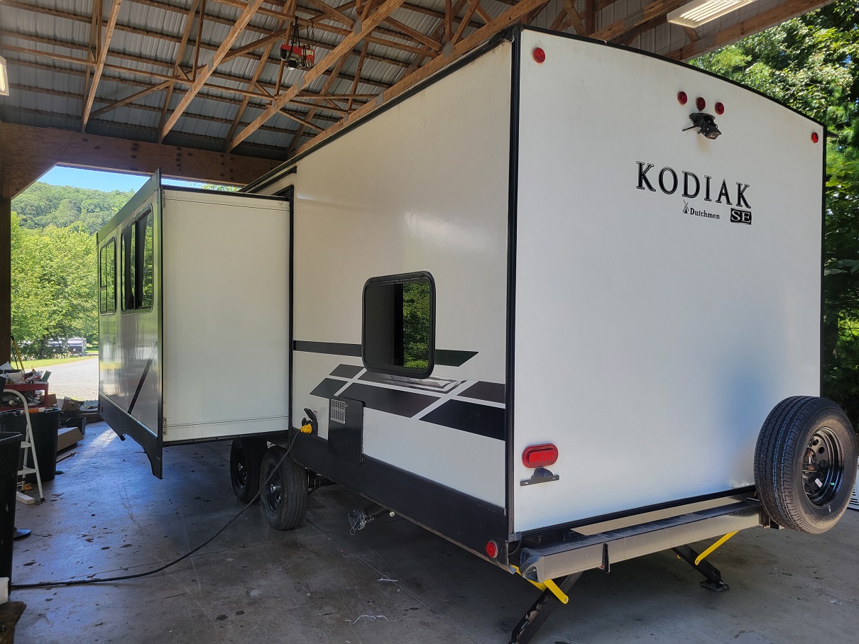2021 Dutchmen Kodiak Ultra-Lite, $ 21,995